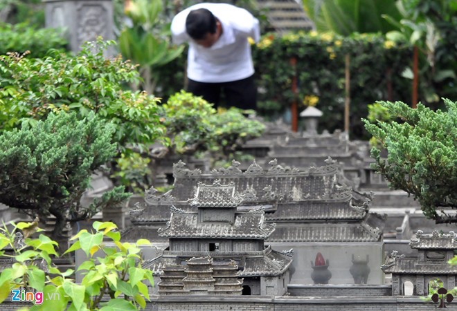 Roofs of the imperial buildings