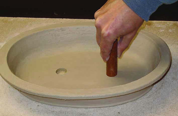 drainage holes bonsai pot