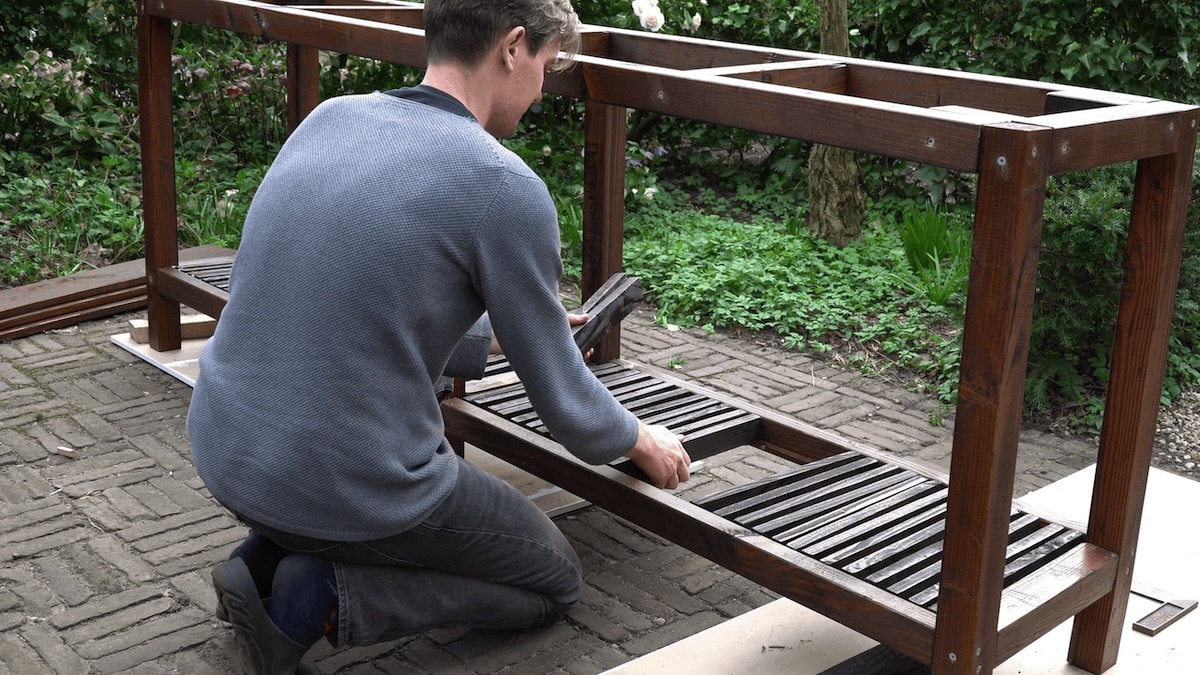 Bonsai bench